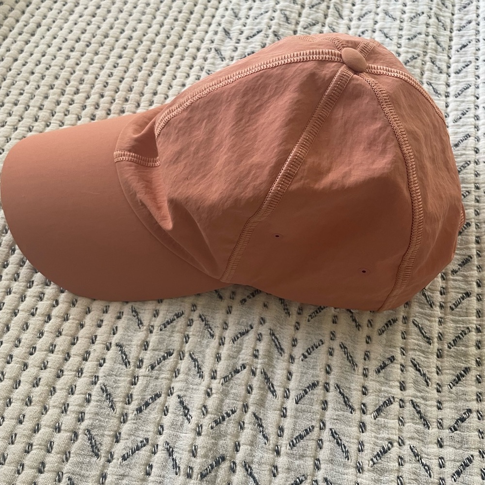 Lululemon running hat
